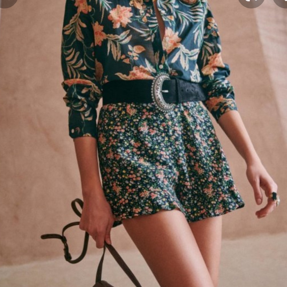 Sezane Navy Floral High-Waist Shorts
